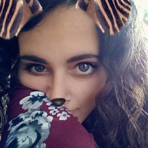 Meet your Posher, Jasmin